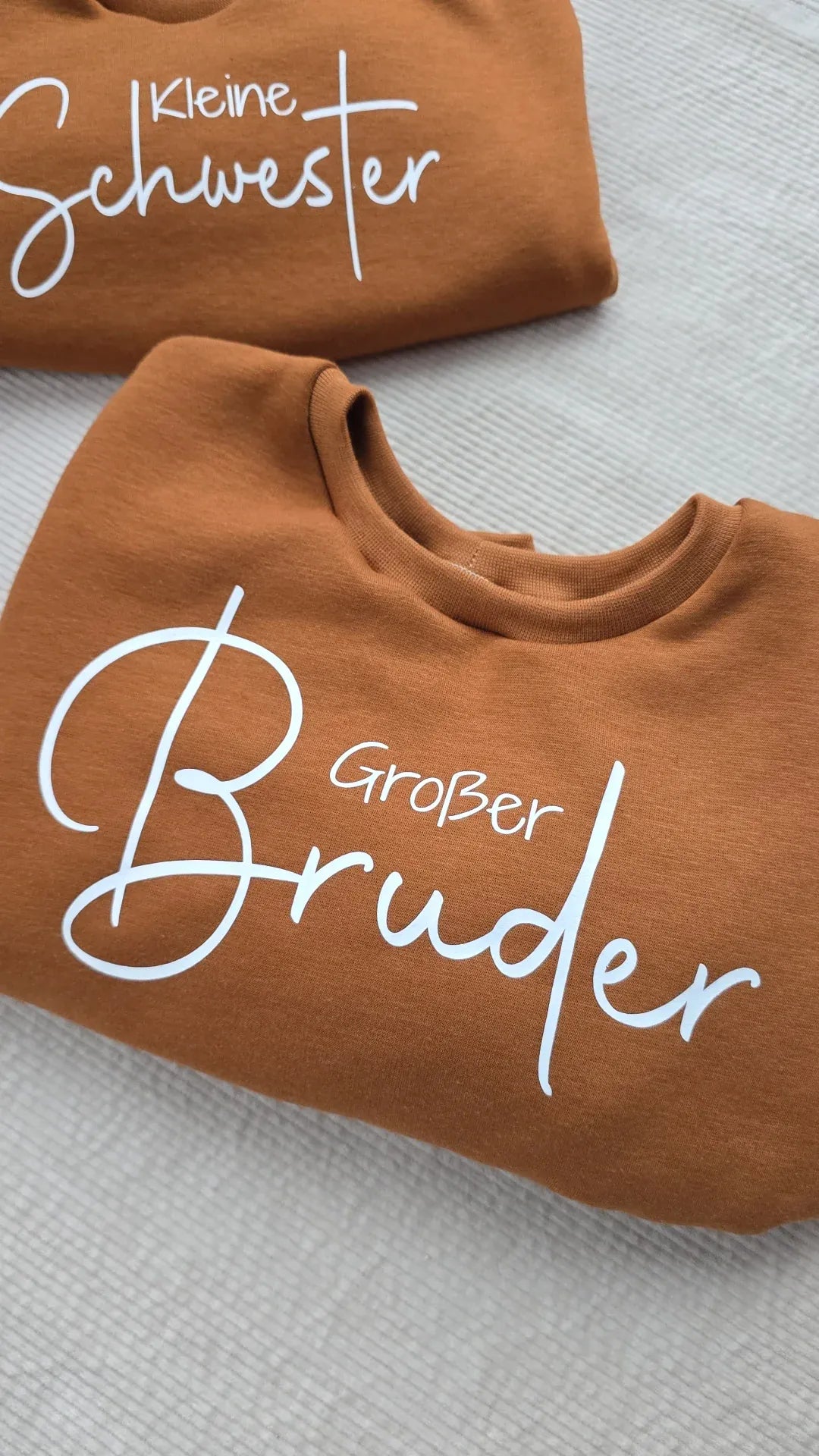 In Deutschland handgemachter pullover für Babys und Kinder, personalisierbar.