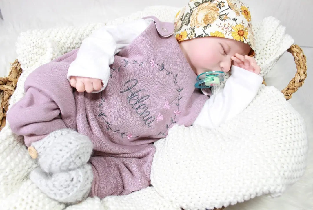 Handgemachte Baby-Strampler – Bio & personalisierbar – Talu-Kids