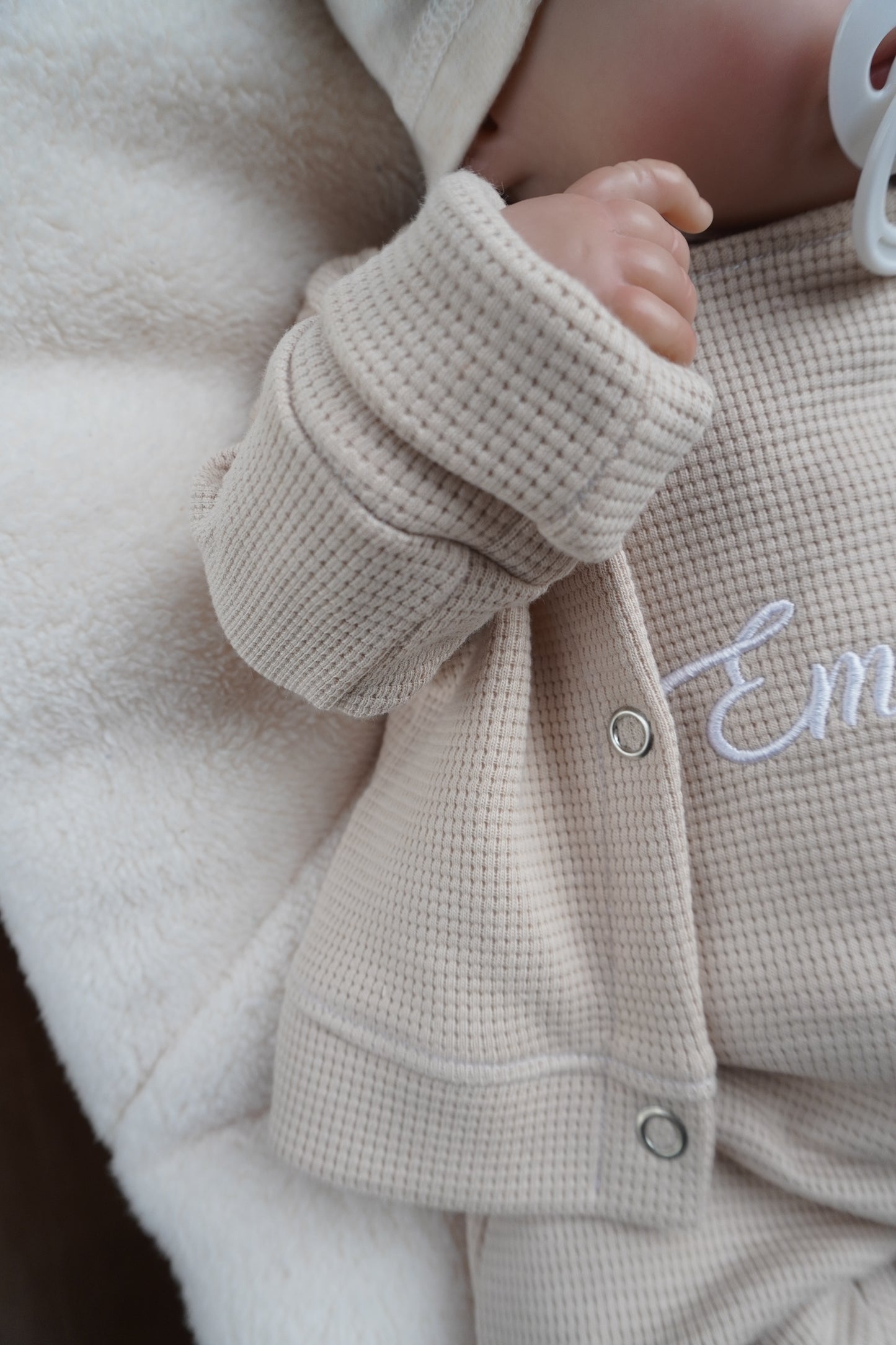 Individuell bestickbares Baby-Set mit Blume | Waffelstrick - Myawi-Kids