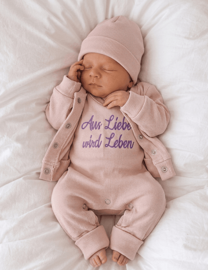 handgefertigter baby strampler handmade in deutschland
