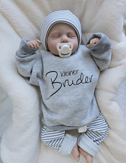 Wunderschöner Pullover für Geschwister Ob für den kleinen Bruder oder für die große Schwester, dank der großen Farbauswahl ist dieser Pullover immer das passende Geschenk!