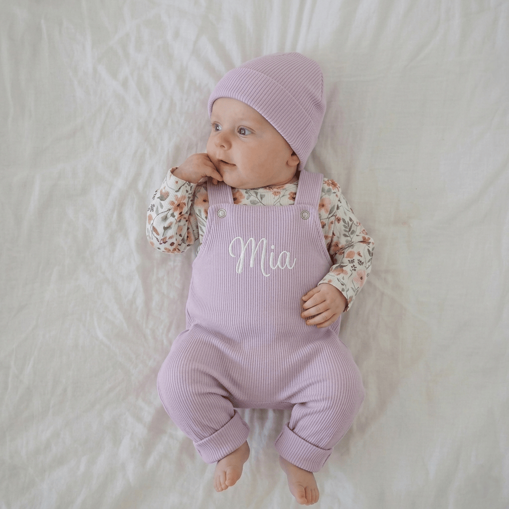 Baby Set mit Namen Helles Flieder | 3 tlg. | Gr. 44-92