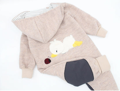 handgemachter Walk Overall für Babys und Kleinkinder mit Kniepatches aus softshell. 